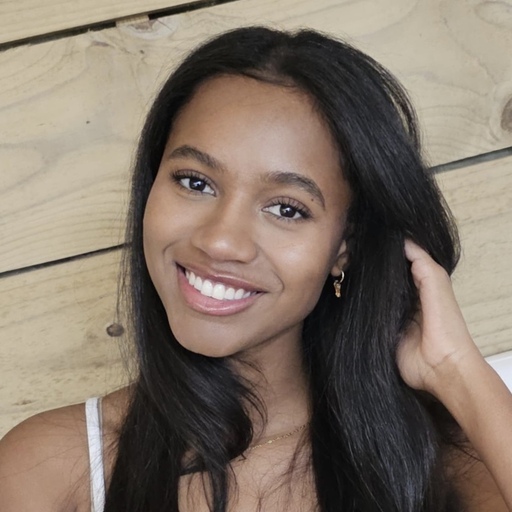 Profile picture of Zoe L