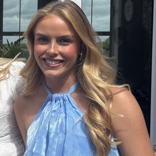 Profile picture of Laura B