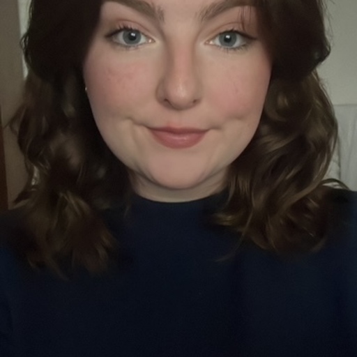 Profile picture of Robyn M