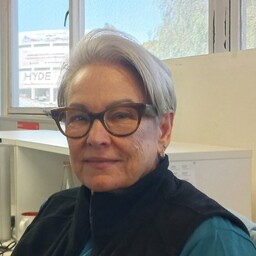 Profile picture of Yvonne F