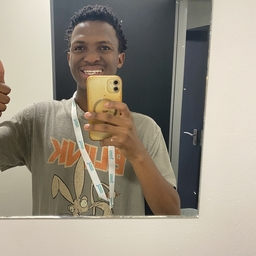 Profile picture of Makebe M