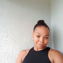 Profile picture of Lihlithemba M